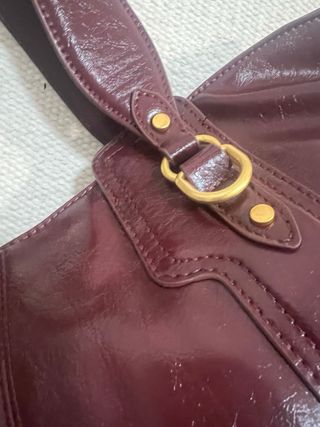 Bolso de hombro Zara rojo bordeau