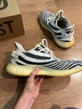 Adidas Yeezy Boost 350 V2 Zebra