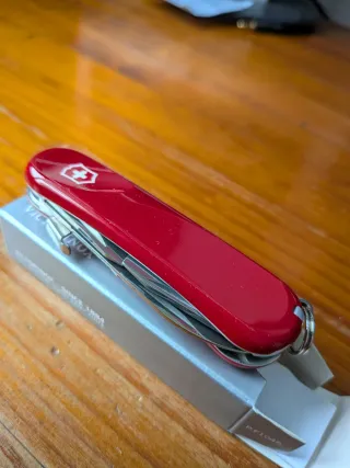 Victorinox Evolution S101 red 2.3603.SE