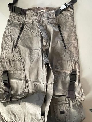Pantaloni cargo grigi