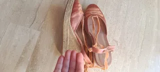 Zapatos de fallera salmón con plataforma