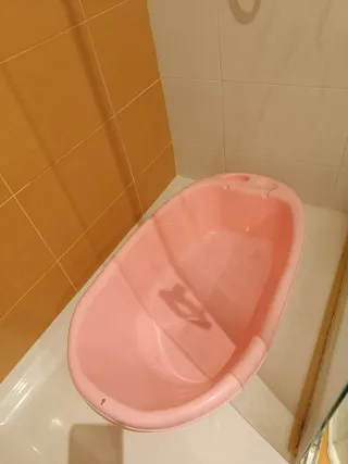 Bañera bebé + jugeuetes