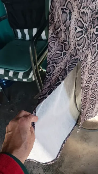 2 Faldas Estampado Serpiente