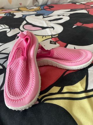 Escarpines niña T. 25-26