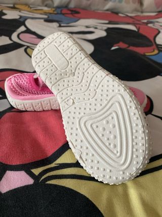 Escarpines niña T. 25-26