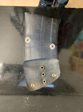 Monedero hecho a mano llanta moto