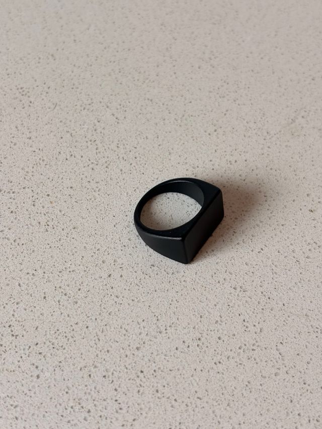 Anillo Sello Metálico Negro