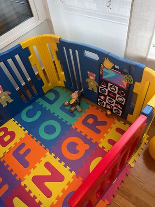 Parque infantil bebé