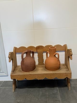 Cantarera rústica de madera