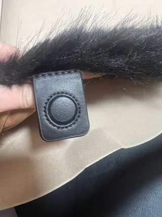 Bolso saco pelo negro
