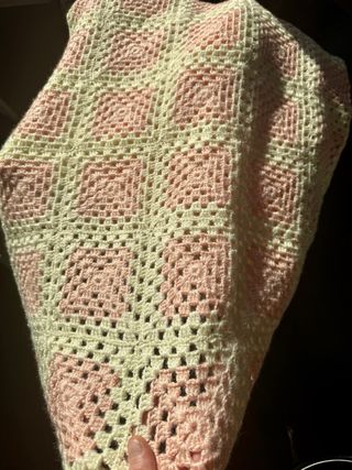 Coperta lana uncinetto rosa bianco handmade