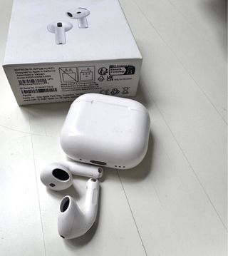 AirPods 4 con Cancelación Activa de Ruido (ANC)