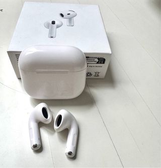 AirPods 4 con Cancelación Activa de Ruido (ANC)