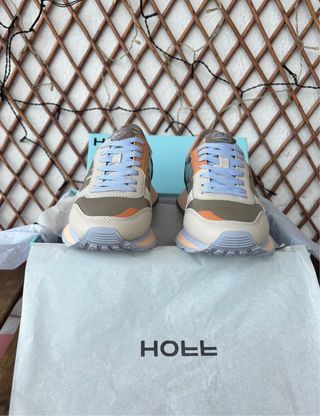 Zapatillas Hoff Oro y Gris Casual