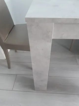 Mesa de salón extensible, moderna,solo mesa. Gris,