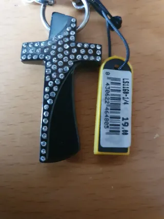 Colgante Cruz LOTUS Negro y Plateado