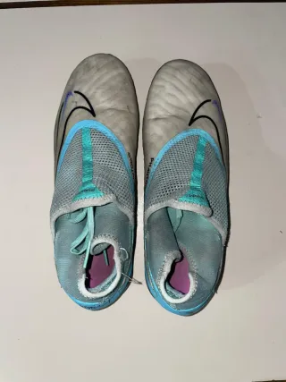 Botas Nike Phantom Talla 38