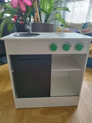 Cocinita de juguete Ikea
