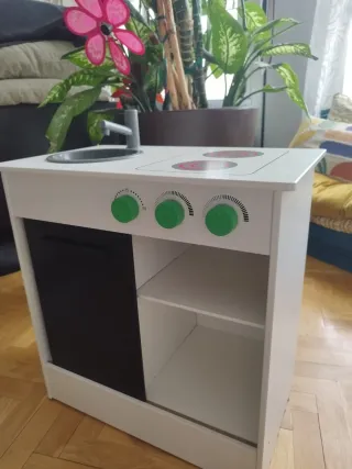 Cocinita de juguete Ikea