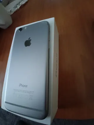 Apple iPhone 6 Argento