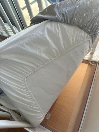 Cuna SUNDVIK + Accesorios