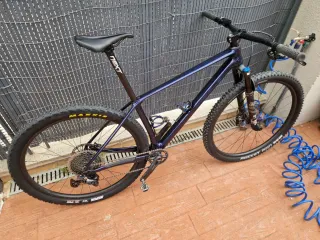 Bicicleta BH Ultimate Carbono sub 9.5kg