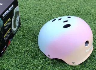 Casco Triple Eight niña multicolor