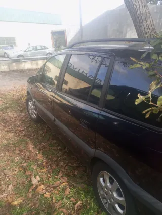 Opel Zafira 2004