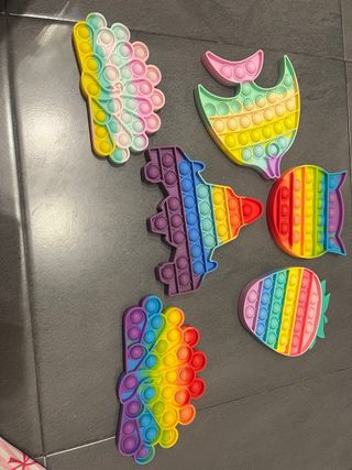 Lote 6 Pop It sensoriales arcoíris