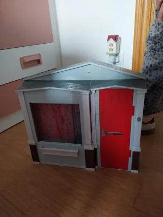 Casita de Barbie con muñeca Barbie