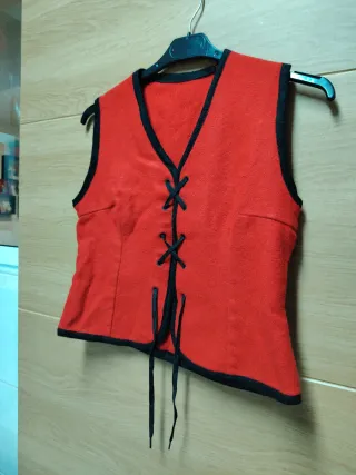 Cuerpiño baserri rojo hombro 32/42/46