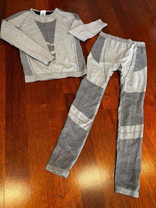 Conjunto Ropa Térmica Gris 14 años