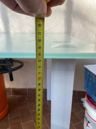 Mesa de comedor cristal y metal