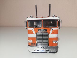 camión americano 1:43