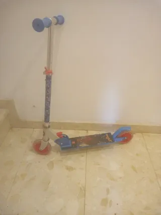 Patinete Spiderman infantil