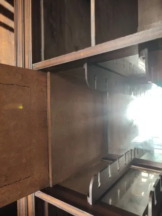 Aparador antiguo de madera