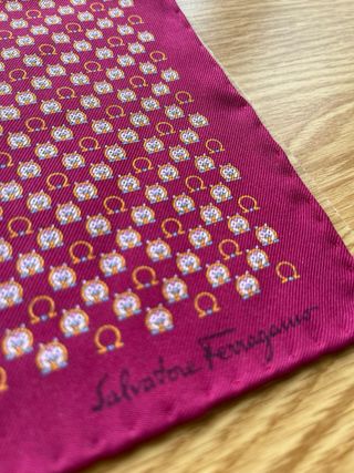Pañuelo Salvatore Ferragamo Rojo
