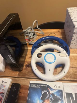 Pacchetto Wii: Console, Controller e Giochi