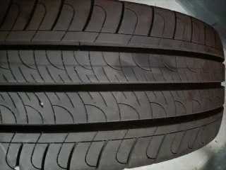 4 Neumáticos Goodyear EfficientGrip Cargo