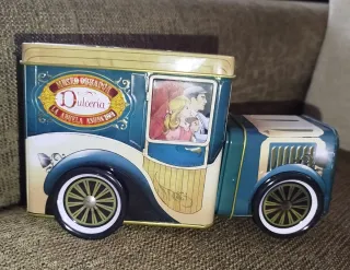 Coche Lata Musical Vintage