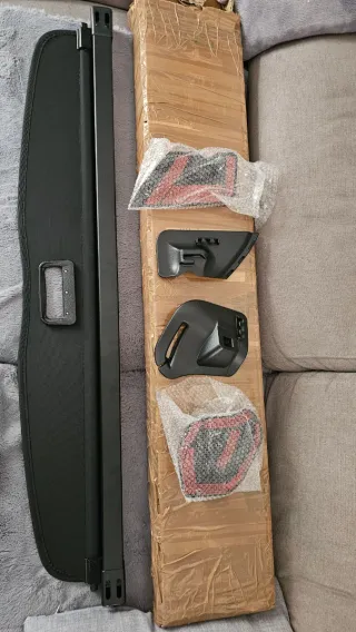 Bandeja maletero coche estándar