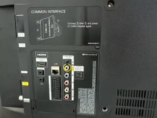 Smart TV Samsung Negra. Modelo UE32F5300AW.