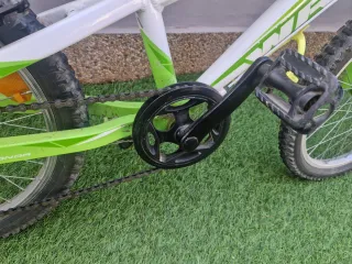 Bici Junior Conor WRC 20 Muy Cuidada casco regalo