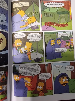 Vendo lote 2 comics Los Simpson