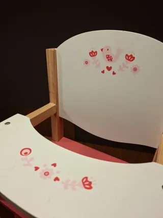 Silla de madera para bebé