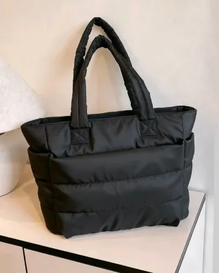 Bolso negro para oficina, viaje o universidad