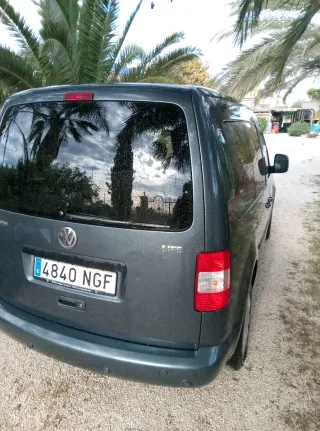 Volkswagen Caddy 2010