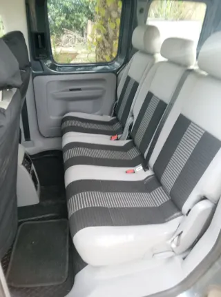 Volkswagen Caddy 2010