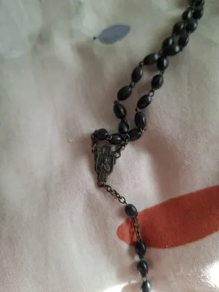 Rosario negro con cruz