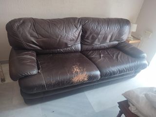 REGALO Sofá de piel marrón